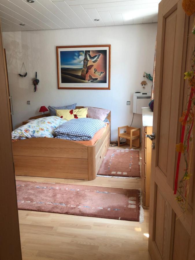 Doppelzimmer Mit Wasserbett Winningen Bagian luar foto